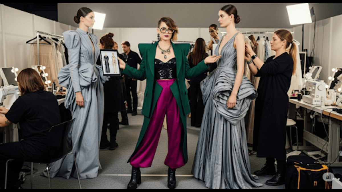 Fashion Designer Dress to Impress: Style That Speaks Before You Do